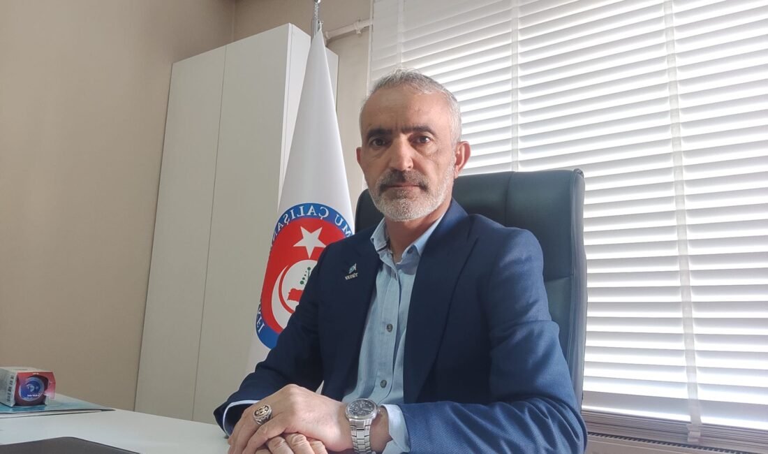 (RHA)- TÜRKAV Kayseri Şube Başkanı Ali Özocak, 23 Nisan Ulusal