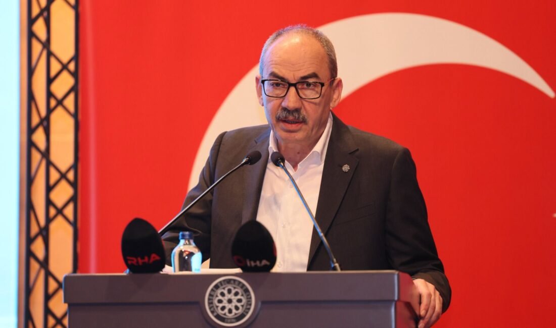 KTO Başkanı Gülsoy: Bugün dünya ekonomisinin önündeki en büyük engel belirsizliktir (RHA)- Kayseri Ticaret Odası (KTO) Başkanı Ömer Gülsoy, nisan ayı