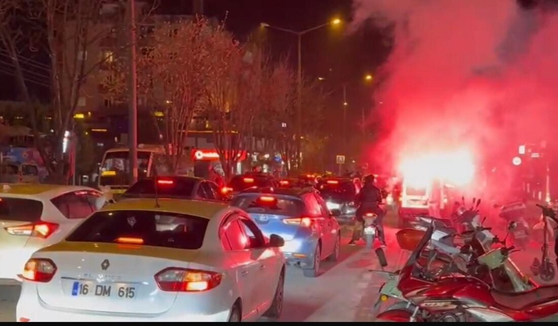 Hüseyin SEZGİN/ BURSA, (DHA)- A MİLLİ Futbol Takımı'nın Kosova karşısında