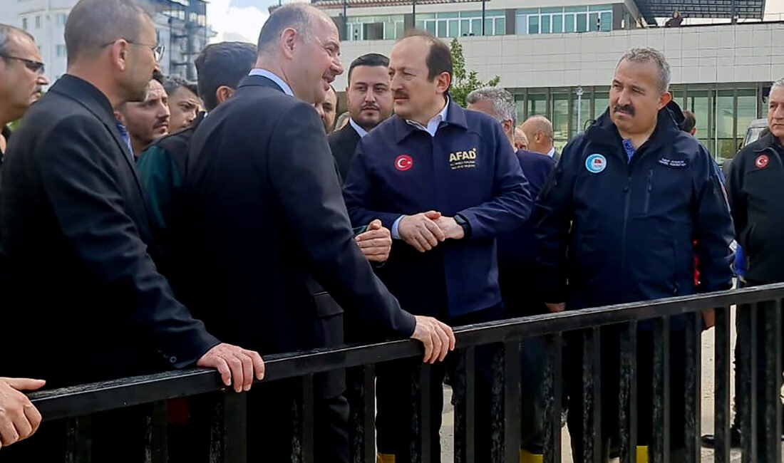 Efendi ERKAYIRAN/KADİRLİ (Osmaniye), (DHA)- AFAD Başkanı Ali Hamza Pehlivan, Osmaniye’nin