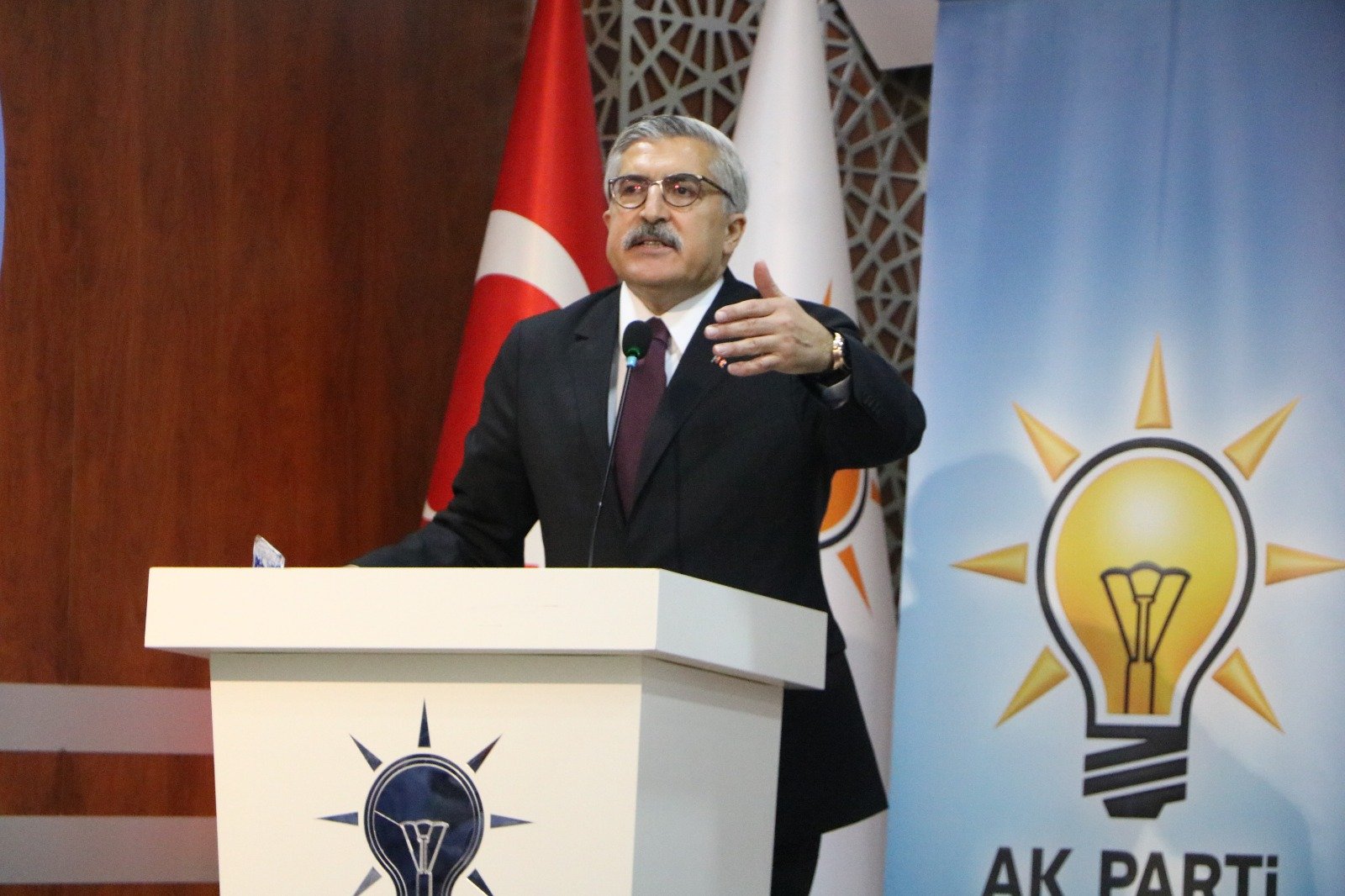 Zübeyde ÖZMEN/BOLU,(DHA)-AK Parti Genel Başkan Yardımcısı Hüseyin Yayman, “Aslında CHP'liler