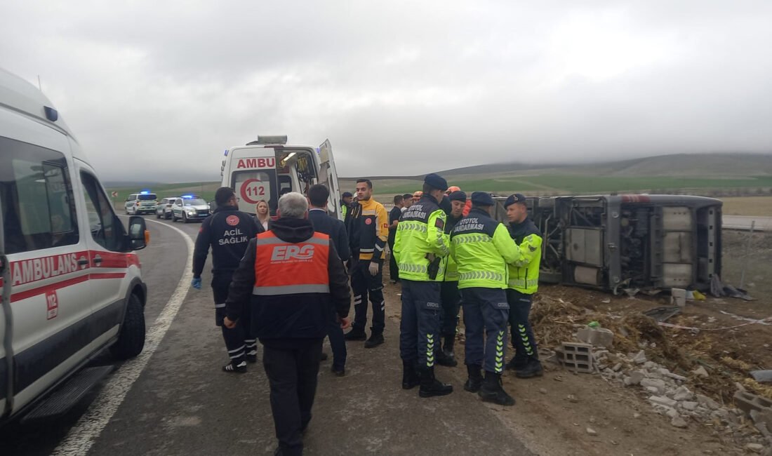 Erkan ALTUNTAŞ/AKSARAY, (DHA)- AKSARAY'da tur otobüsünün şarampole devrildiği kazada ilk