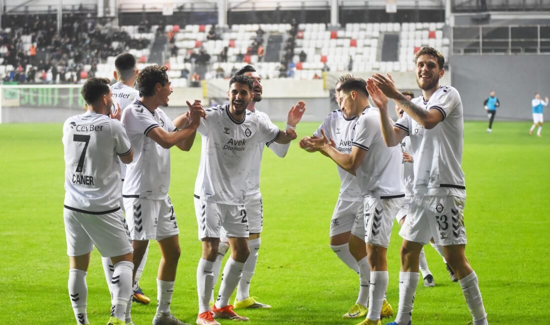 İZMİR, (DHA)- TFF 3'üncü Lig 4'üncü Grup'ta geçen hafta deplasmanda
