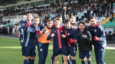 Mustafa KÖPRÜLÜ / İZMİR, (DHA)- 2'nci Lig Beyaz Grup'ta son