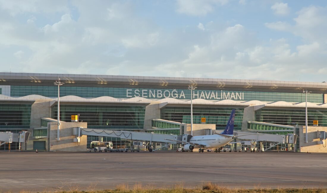 ANKARA, (DHA)- ANKARA Esenboğa Havalimanı’ndan Romanya’nın başkenti Bükreş’e düzenlenen uçuşlar