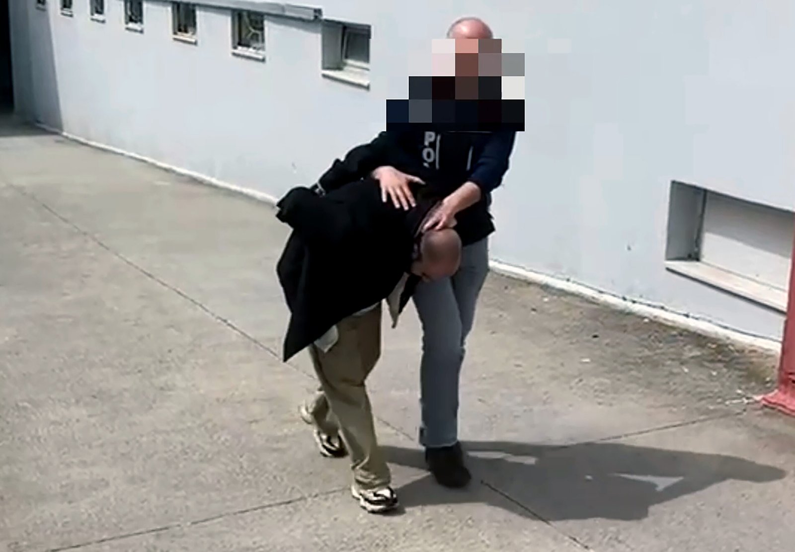 Anıl ATAR/ADANA, (DHA)- ADANA’da takibe alınıp durdurulan bir araçta yapılan