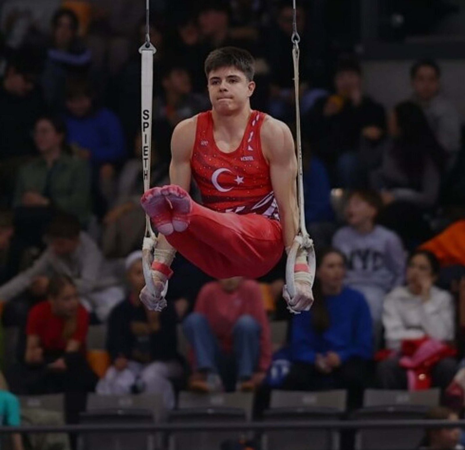 Nevra UÇKAÇ/İZMİR, (DHA)- İZMİR Karşıyaka Mustafa Kaya Spor Lisesi öğrencisi