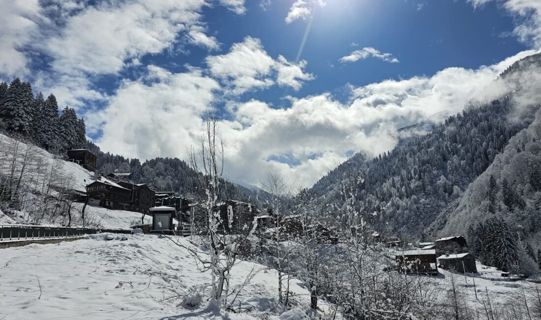 Abdullah UZUN/ÇAMLIHEMŞİN (Rize), (DHA)- RİZE’nin Çamlıhemşin ilçesindeki dünyaca ünlü turizm