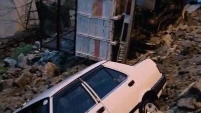 Burhan CEYHAN-Melek FIRAT/AYDIN, (DHA)- AYDIN'ın Söke ilçesinde sağanak nedeniyle istinat