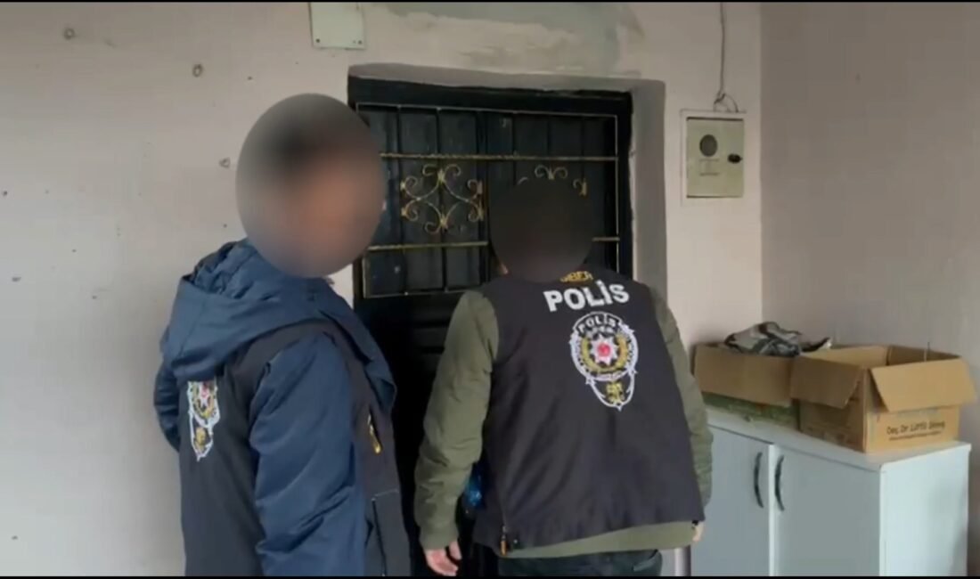 Bahis operasyonunda hesaplarında 49,2 milyar TL işlem hacmi olan 10 şüpheli tutuklandı İbrahim EMÜL/OSMANİYE, (DHA)- OSMANİYE merkezli 4 ilde yasa dışı bahis