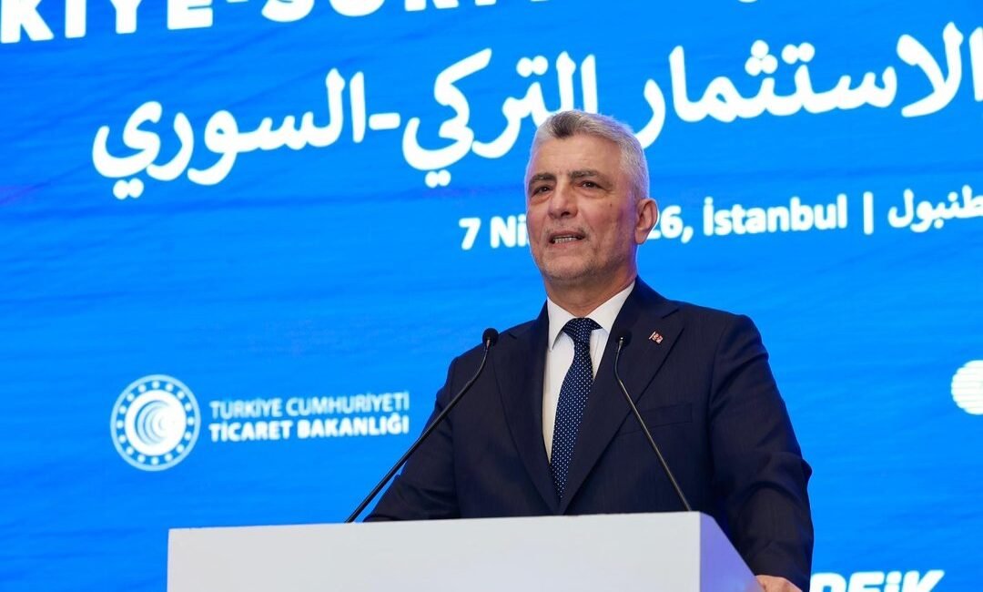 Bakan Bolat: Haftaya çarşamba gününden itibaren Suudi Arabistan üzerinden transit ticaret başlıyor Gülseren KARAPINAR - Fırat ALKIZ/İSTANBUL,(DHA)- İSTANBUL'da düzenlenen Türkiye - Suriye