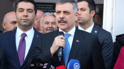 SON KAYMAKAMLIK YAPTĞI KAMAN’I ZİYARET ETTİ İçişleri Bakanı Mustafa Çiftçi,