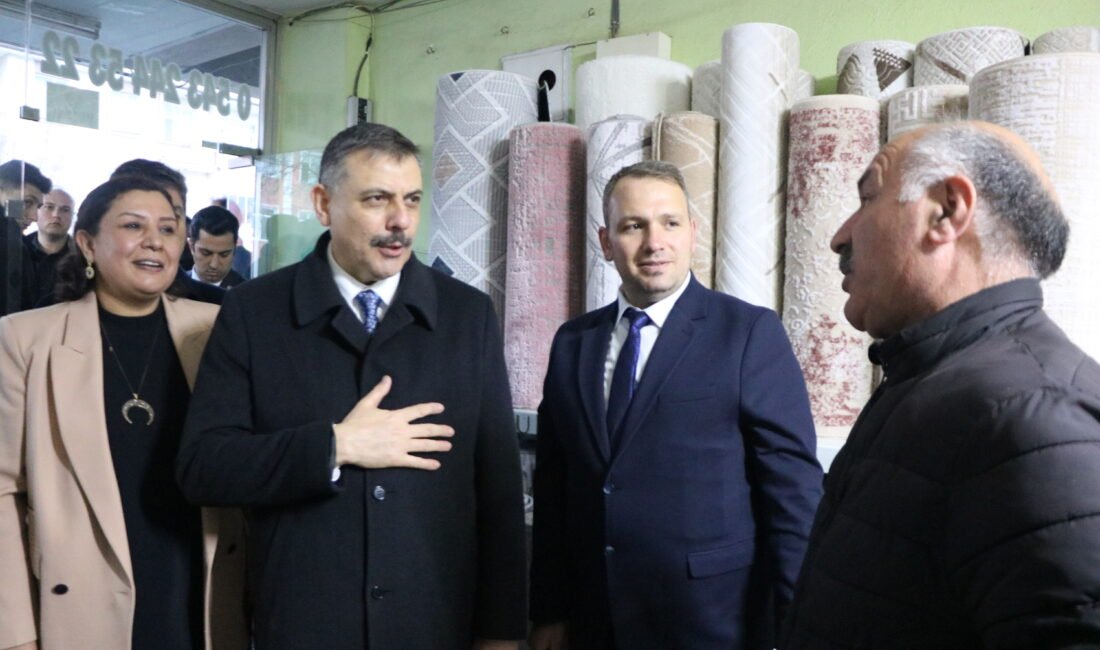 ESNAF VE PARTİ ZİYARETLERİNDE BULUNDU İçişleri Bakanı Mustafa Çiftçi, AK