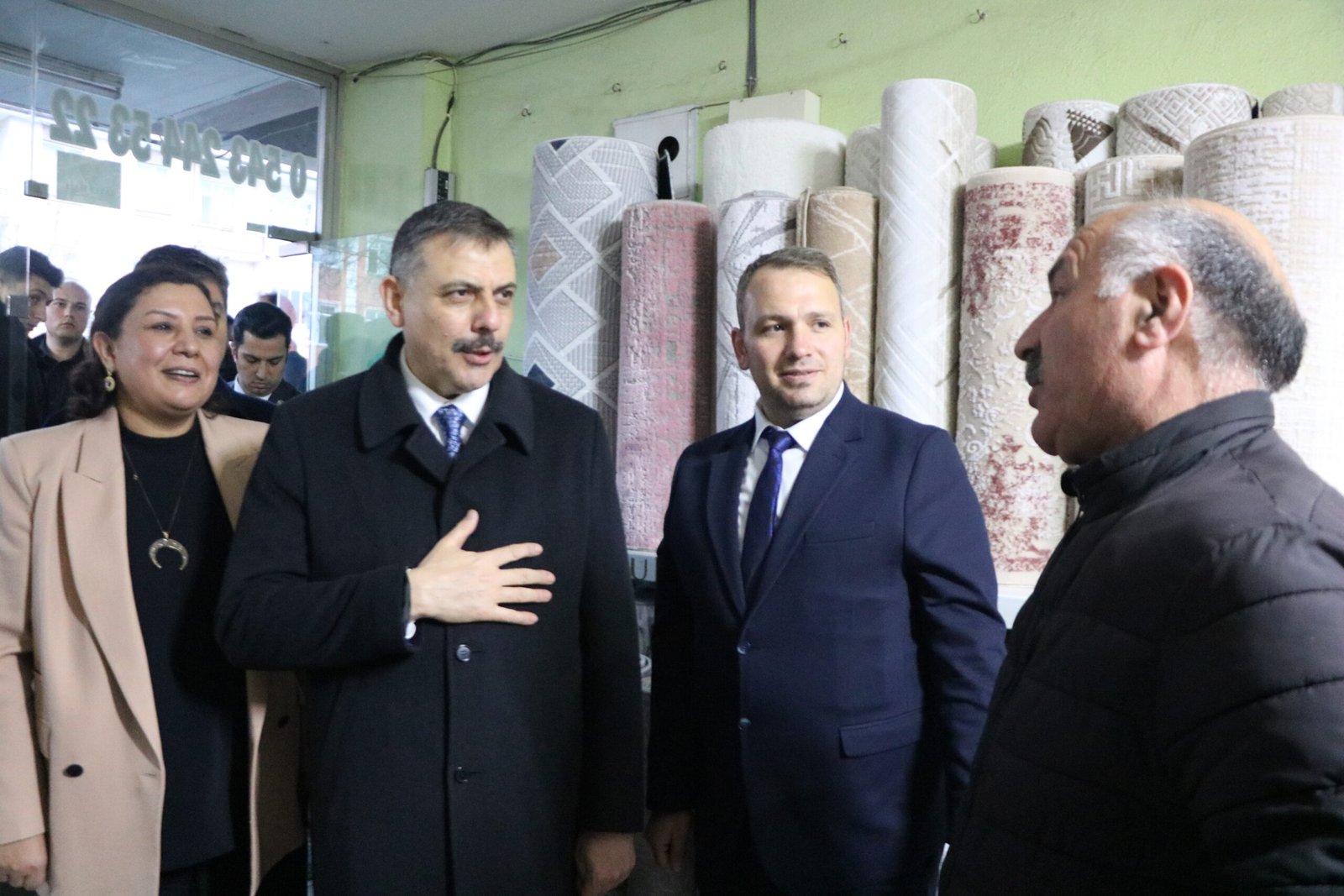 ESNAF VE PARTİ ZİYARETLERİNDE BULUNDU İçişleri Bakanı Mustafa Çiftçi, AK