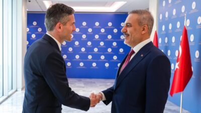 ANKARA, (DHA)- DIŞİŞLERİ Bakanı Hakan Fidan, Hollanda Dışişleri Bakanı Tom
