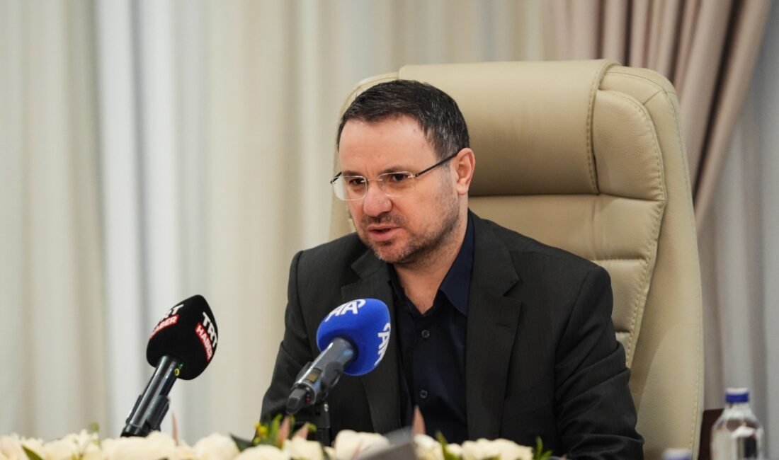 İSTANBUL, (DHA) –Adalet Bakanı Akın Gürlek, suça sürüklenen çocukların mağdur