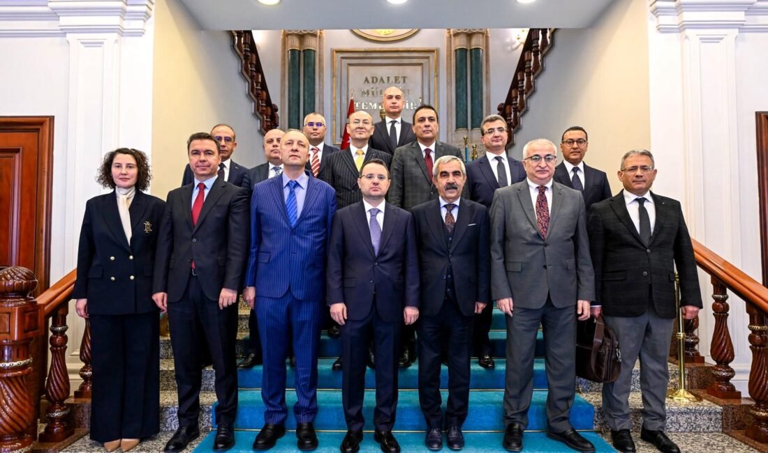 ANKARA, (DHA)- ADALET Bakanı Akın Gürlek, “Türk yargısının vesayet altına