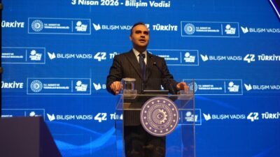 'EKONOMİK DÜZEN YAZILIM KODLARIYLA ŞEKİLLENİYOR' Sanayi ve Teknoloji Bakanı Mehmet