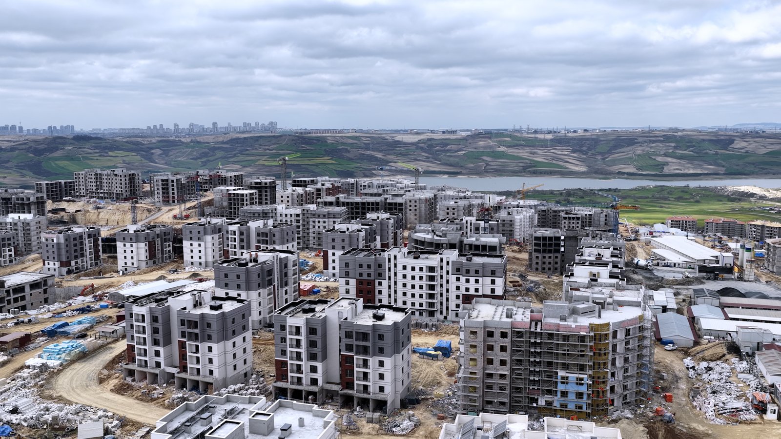 ANKARA, (DHA)- ÇEVRE, Şehircilik ve İklim Değişikliği Bakanı Murat Kurum,