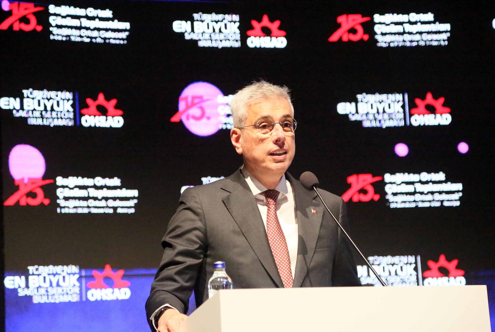 Mehmet ÇINAR/ANTALYA, (DHA)-SAĞLIK Bakanı Kemal Memişoğlu, "Özel sağlık kuruluşlarımızı, sağlık