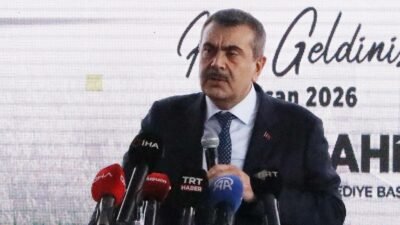 KREŞ AÇILIŞINA KATILDI Milli Eğitim Bakanı Yusuf Tekin, daha sonra