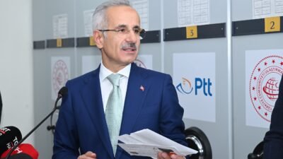 ANKARA, (DHA)- ULAŞTIRMA ve Altyapı Bakanı Abdulkadir Uraloğlu, PTT tarafından