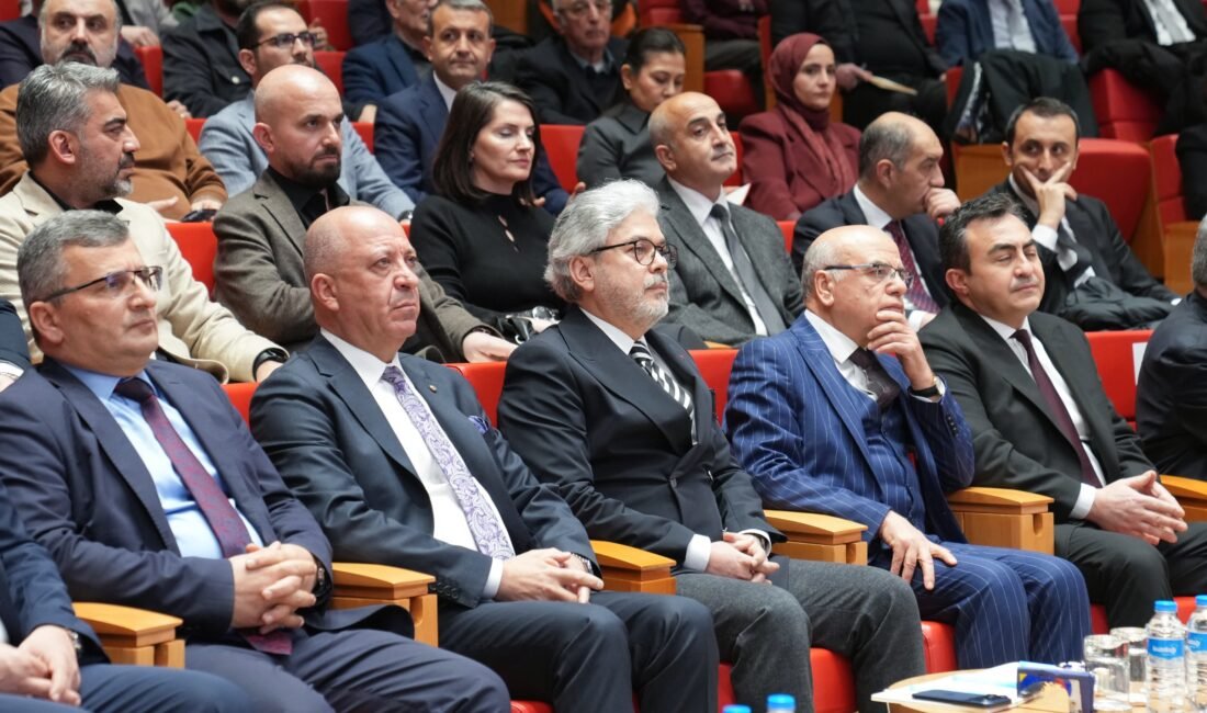 ANKARA, (DHA)- MİLLİ Eğitim Bakan Yardımcısı Ömer Faruk Yelkenci, "Türkiye