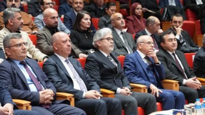 ANKARA, (DHA)- MİLLİ Eğitim Bakan Yardımcısı Ömer Faruk Yelkenci, "Türkiye