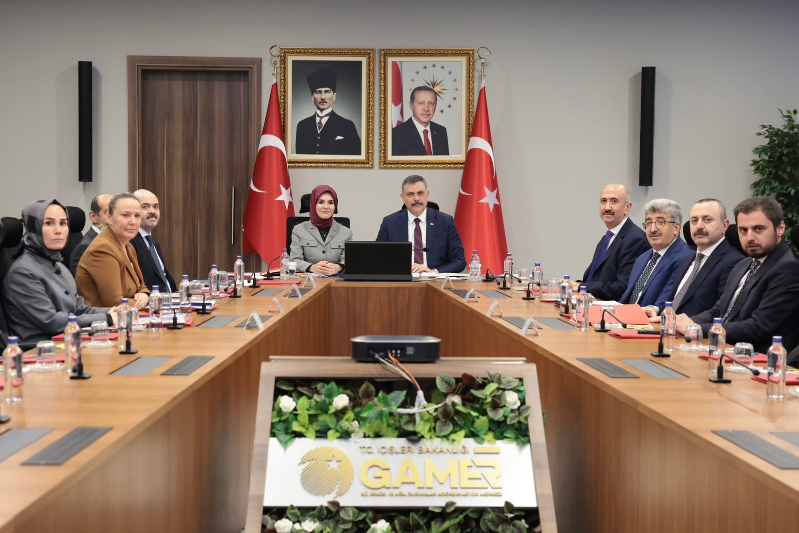 ANKARA, (DHA)- AİLE ve Sosyal Hizmetler Bakanı Mahinur Özdemir Göktaş