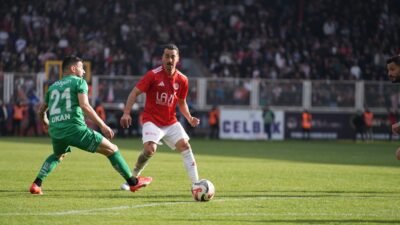 Bayram AYHAN / BATMAN, (DHA)- TFF 2'nci Lig Beyaz Grup’ta