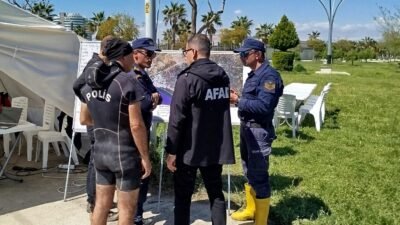 Okan ÇALIŞKAN/TARSUS (Mersin), (DHA)- MERSİN'in Tarsus ilçesinde Berdan Çayı'na atladıktan
