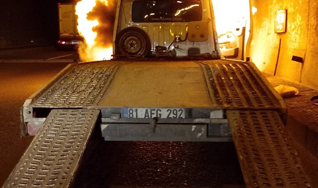 Mutlu YUCA/ BOLU, (DHA)- BOLU Dağı Tünelinin içerisinde motor kısmından