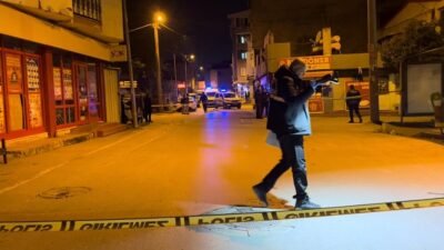 Hüseyin SEZGİN/ BURSA, (DHA)- BURSA’da iki grup arasında çıkan tartışma