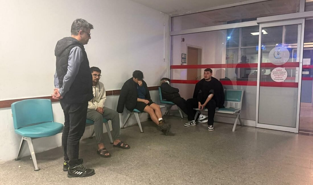 Nazif Cemhan ŞEN/ÇANAKKALE, (DHA)- ÇANAKKALE’de kaldıkları yurtta mide bulantısı ve