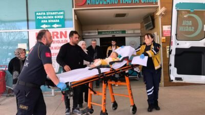 Yavuz YILMAZ/İNEGÖL (Bursa), (DHA)- BURSA'nın İnegöl ilçesinde üzerine çaydanlıktaki kaynar