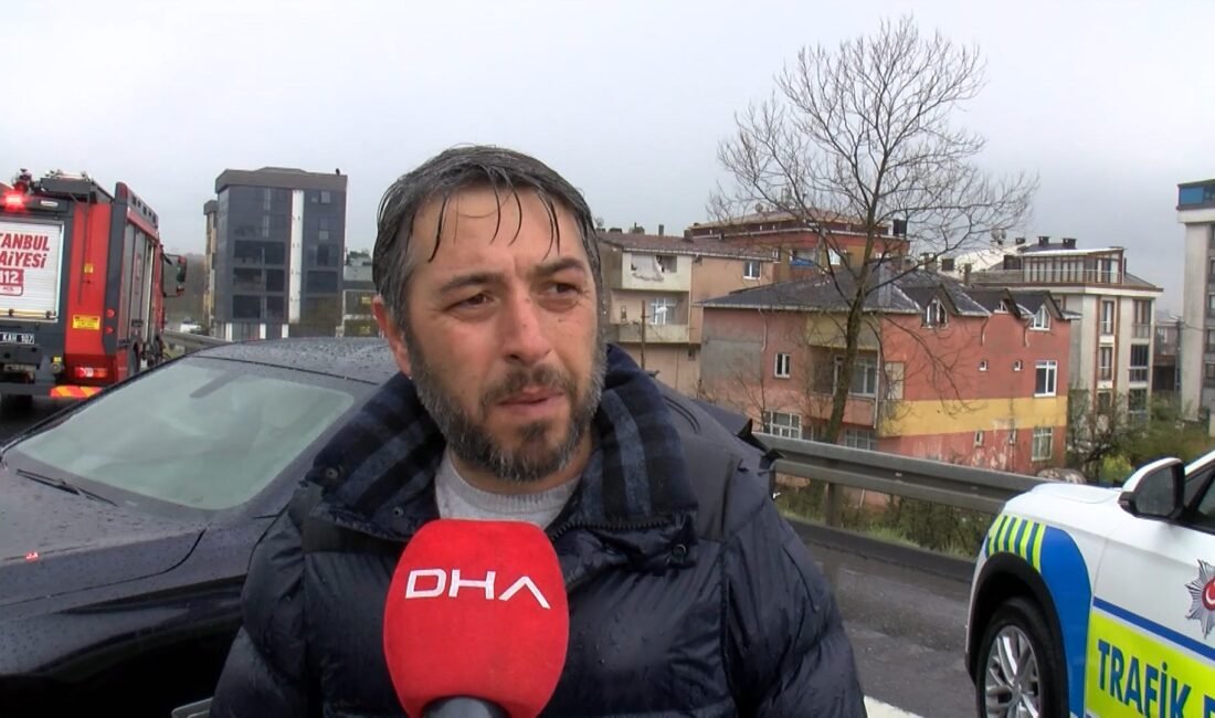 Çekmeköy Kuzey Marmara Otoyolu’nda zincirleme kaza; 1 ağır 4 yaralı İsa ALMAÇAYIR / İSTANBUL, (DHA)- ÇEKMEKÖY Kuzey Marmara Otoyolu'nda yağışlı