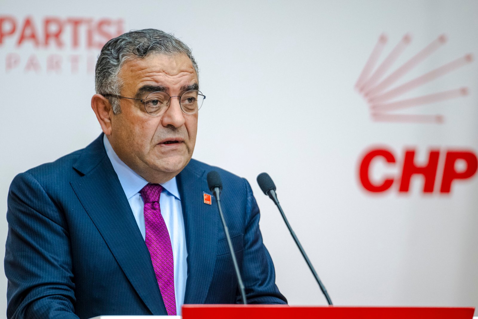 Ayşenur DEMİRTAŞ GÜL/ANKARA, (DHA)- CHP Genel Başkan Yardımcısı Sezgin Tanrıkulu,