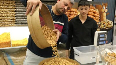 Ahmet DAĞLI/SANDIKLI (Afyonkarahisar), (DHA)- AFYONKARAHİSAR'ın Sandıklı ilçesinde geçmişte sayıları 50'yi