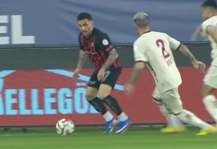 Yusuf ÇINAR / ÇORUM, (DHA)- STAT: Çorum Şehir HAKEMLER: Erdem