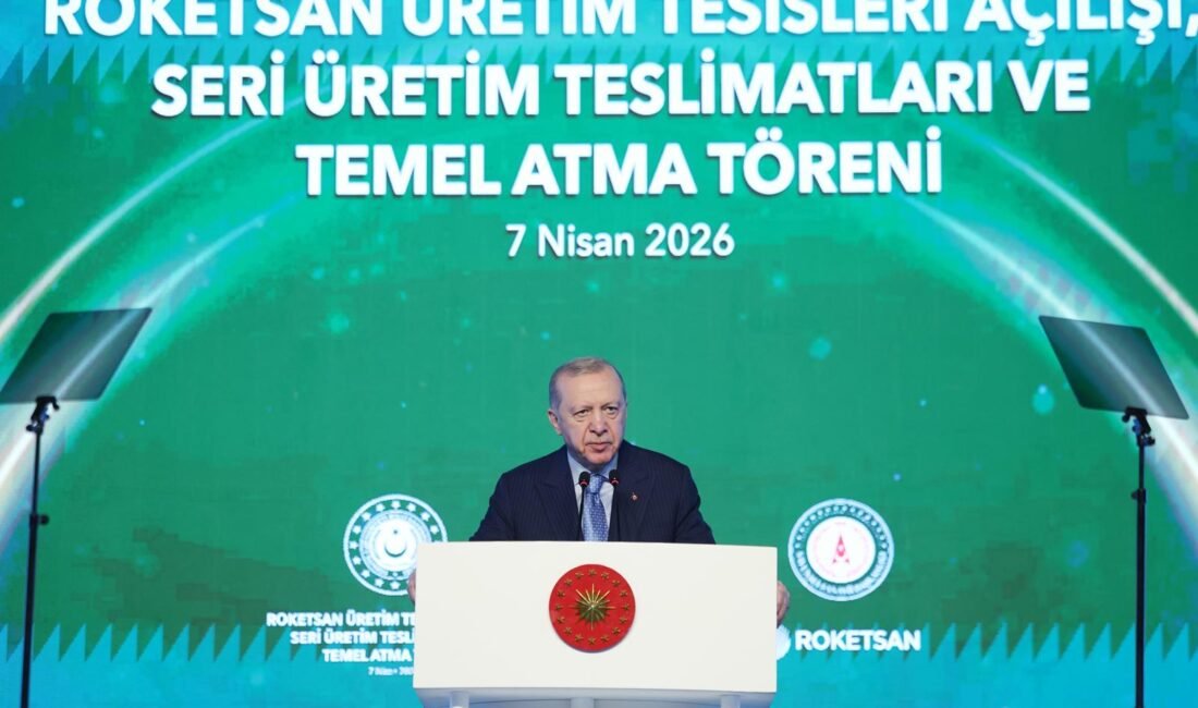 Cumhurbaşkanı Erdoğan: Türkiye, kendi semalarını koruyan bir ülkedir Aybala MELEK- Ruken KADIOĞLU- Muhammet BAYRAM/ ANKARA, (DHA)- CUMHURBAŞKANI Recep