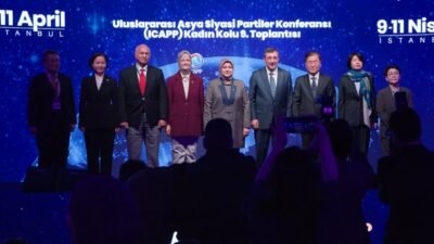 Canan İLARSLAN - Harun ŞAHBAZOĞLU/İSTANBUL, (DHA)- Cumhurbaşkanı Yardımcısı Cevdet Yılmaz,