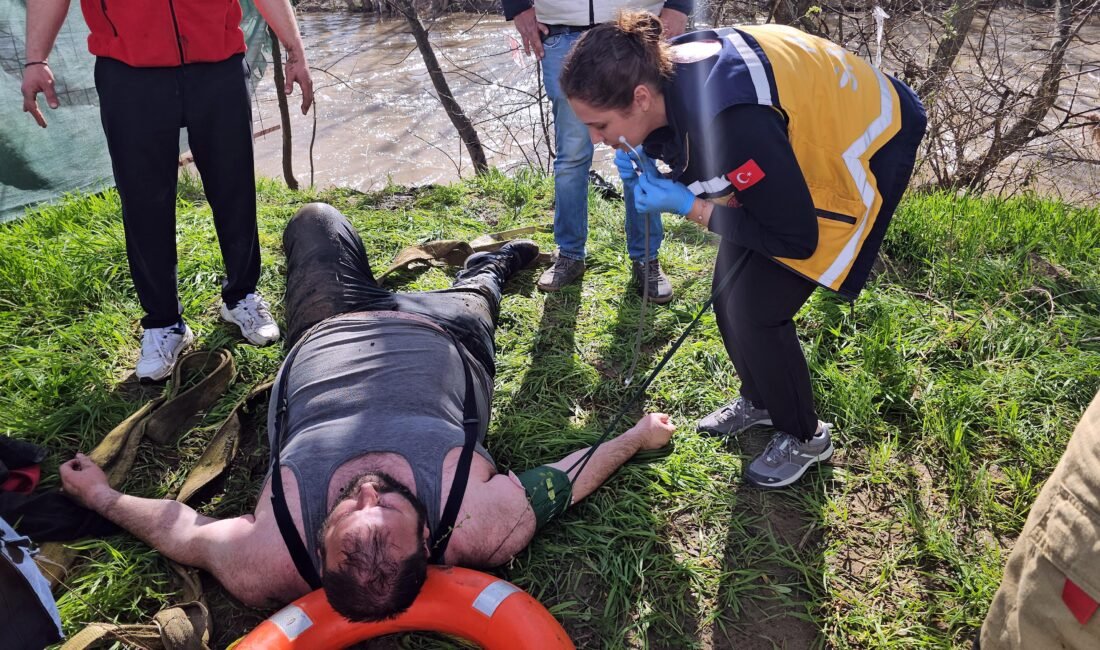 Olgay GÜLER/EDİRNE, (DHA)- EDİRNE’de dengesini kaybedip Tunca Nehri’ne düşen Murat