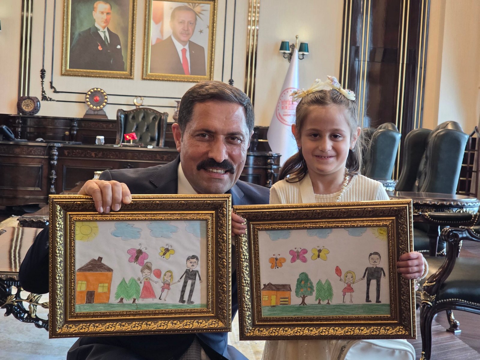 Alican GÜMÜŞ/HATAY, (DHA)- HATAY’da depremde annesini, babasını, 4 kardeşini ve