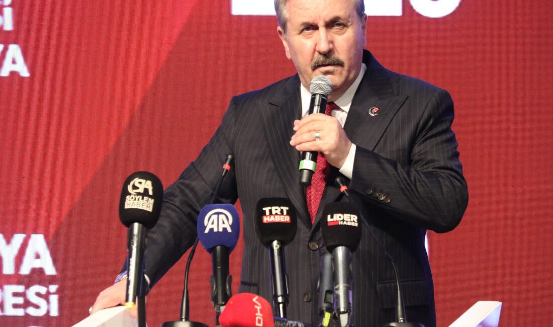 Adem AKALAN/ANTALYA, (DHA)- BÜYÜK Birlik Partisi (BBP) Genel Başkanı Mustafa