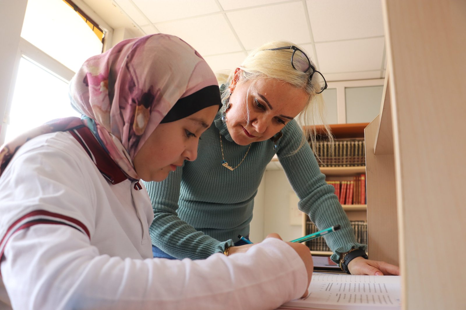 Gıyasettin TETİK-Hüseyin İÇLİ/DİYARBAKIR, (DHA)- DİYARBAKIR'da kırsal mahallelerde yaşayan ve ders