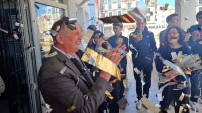 Mehmet YİRUN-Mehmetcan ARSLAN/TEKİRDAĞ, (DHA)- TEKİRDAĞ'ın Çorlu ilçesinde emekliye ayrılan 40