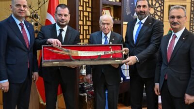 Nurgül GÜNAYDIN / TRABZON,(DHA)- TRABZONSPOR Başkanı Ertuğrul Doğan, MHP Genel