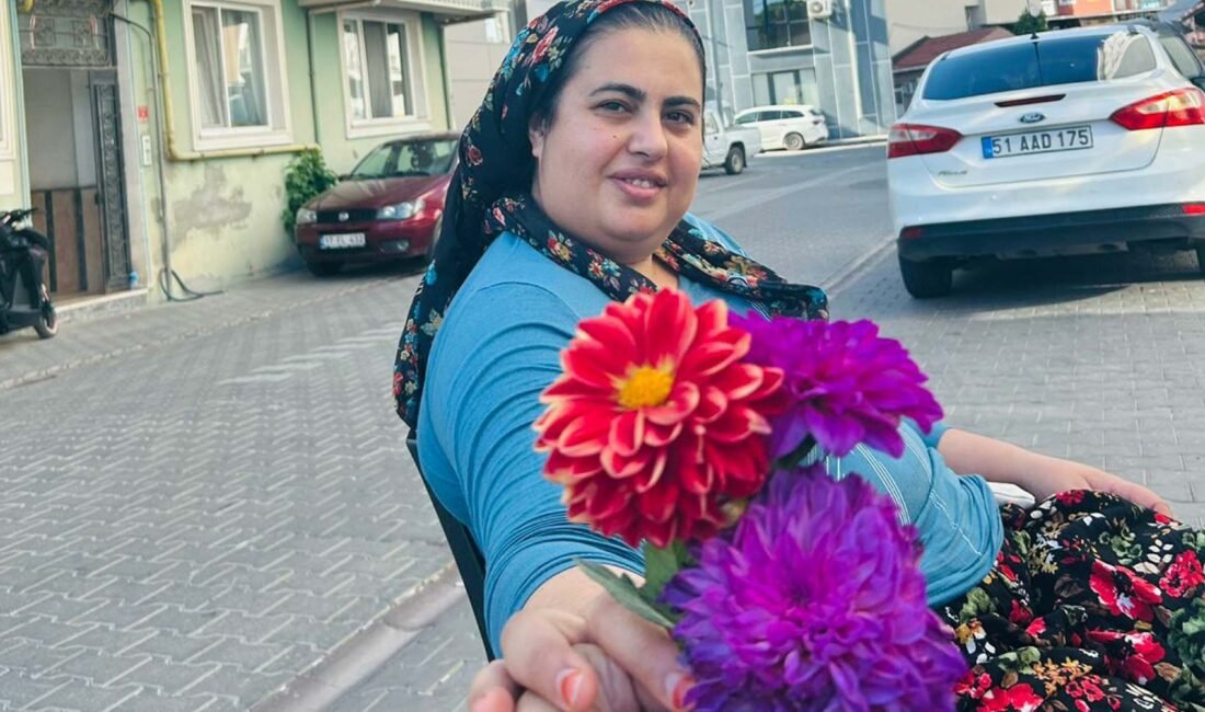 Nazif Cemhan ŞEN/ÇANAKKALE, (DHA)- ÇANAKKALE'nin Ezine ilçesinde eski eşi Şerife