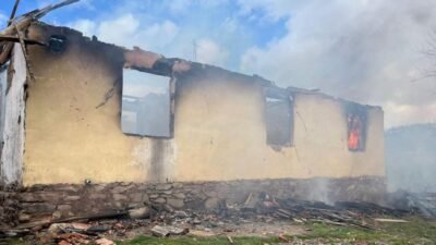 Tuna İŞLEYEN/TAVŞANLI (Kütahya), (DHA)- KÜTAHYA'nın Tavşanlı ilçesinde evinde sobadan çıkan