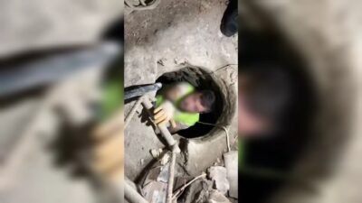 Emre KURT/İSTANBUL, (DHA) – FATİH’te arkeolojik sit alanındaki 2 katlı